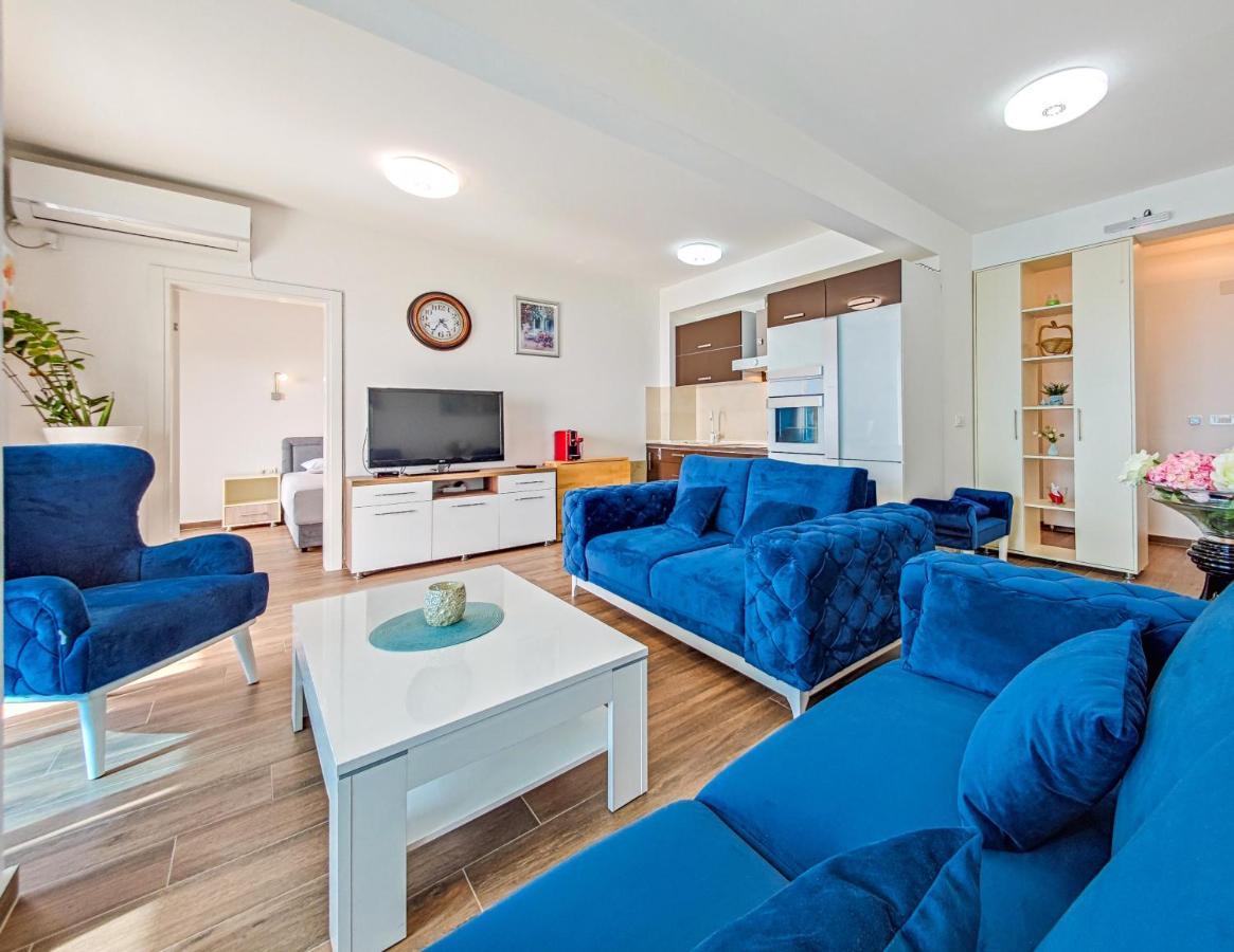 Apartment Plavo Nebo Dobra Voda Εξωτερικό φωτογραφία